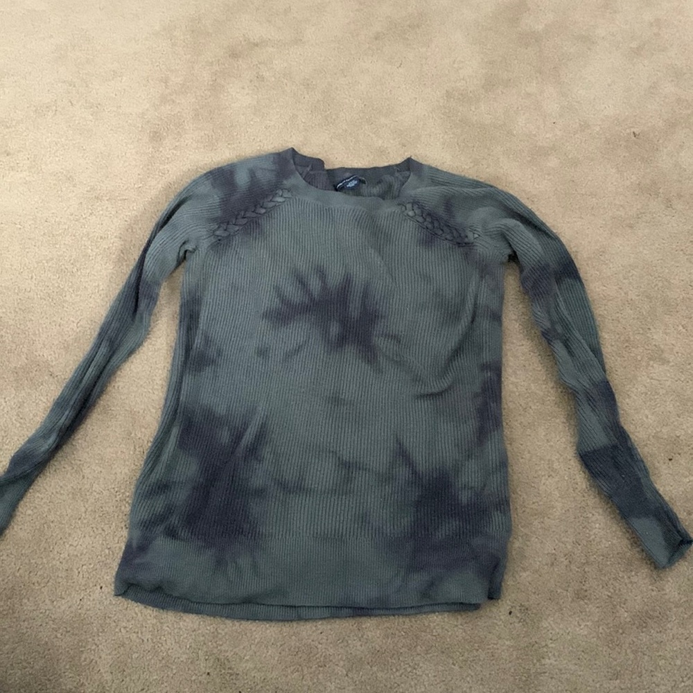 Womens American eagle small sweater